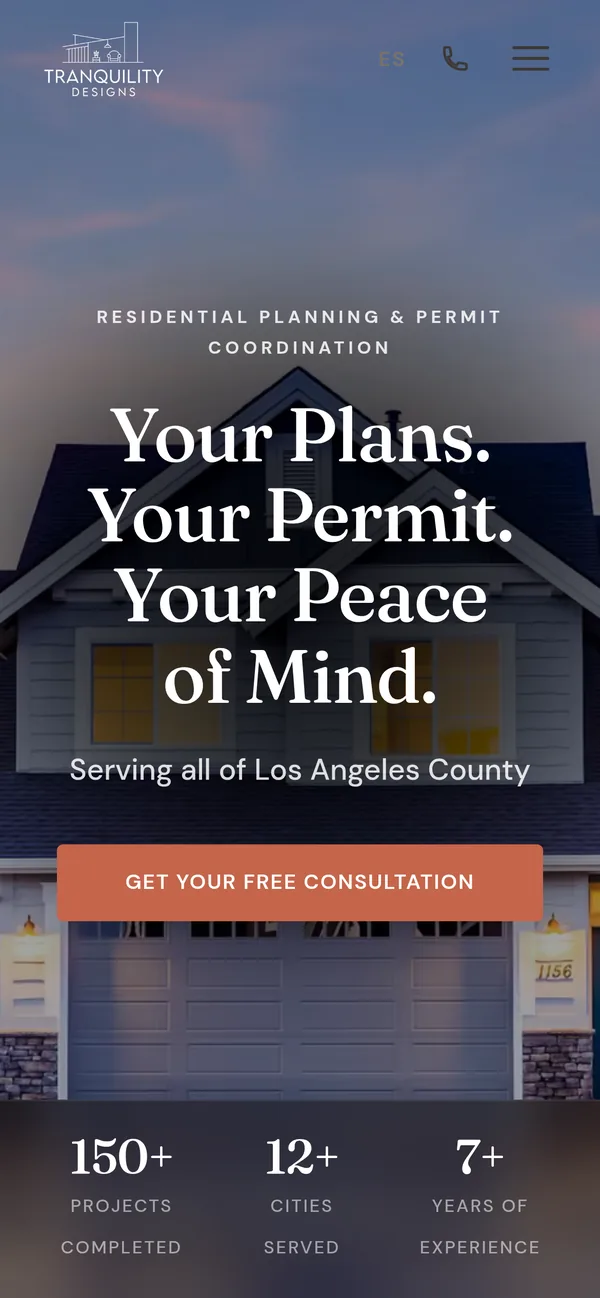 The same page on a phone, with their numbers: 150+ projects, 12+ cities, 7+ years.